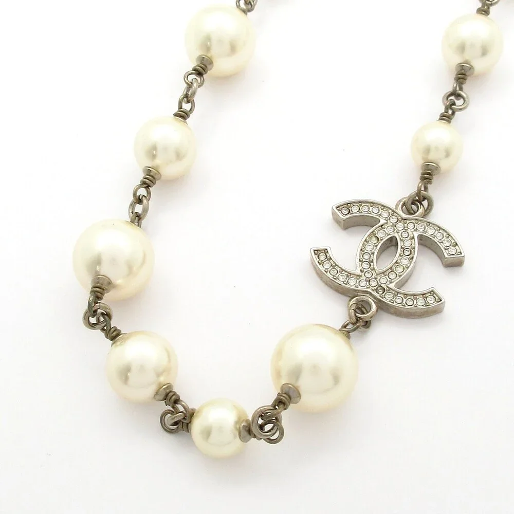 CHANEL coco necklace